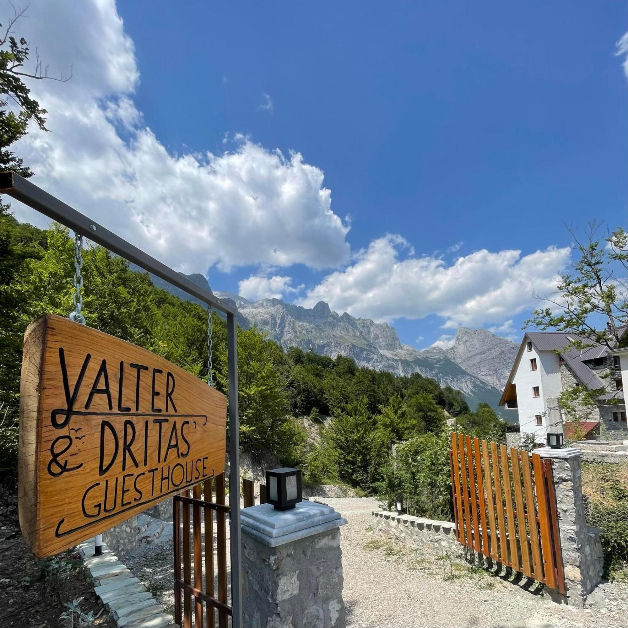 Valter & Drita'S Guesthouse 泰斯 外观 照片